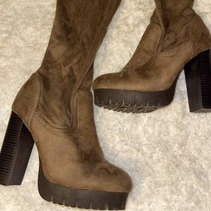 High knee boots